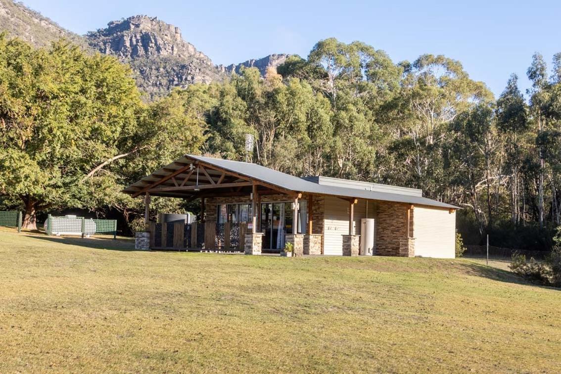 The Grampians Motel Halls Gap Esterno foto